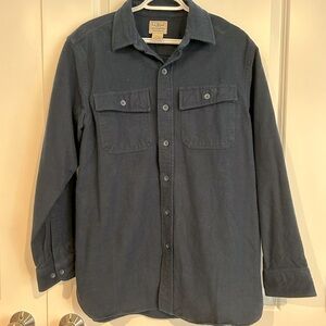 LLBean Mens chamois shirt. Navy worn once. Smoke free time.